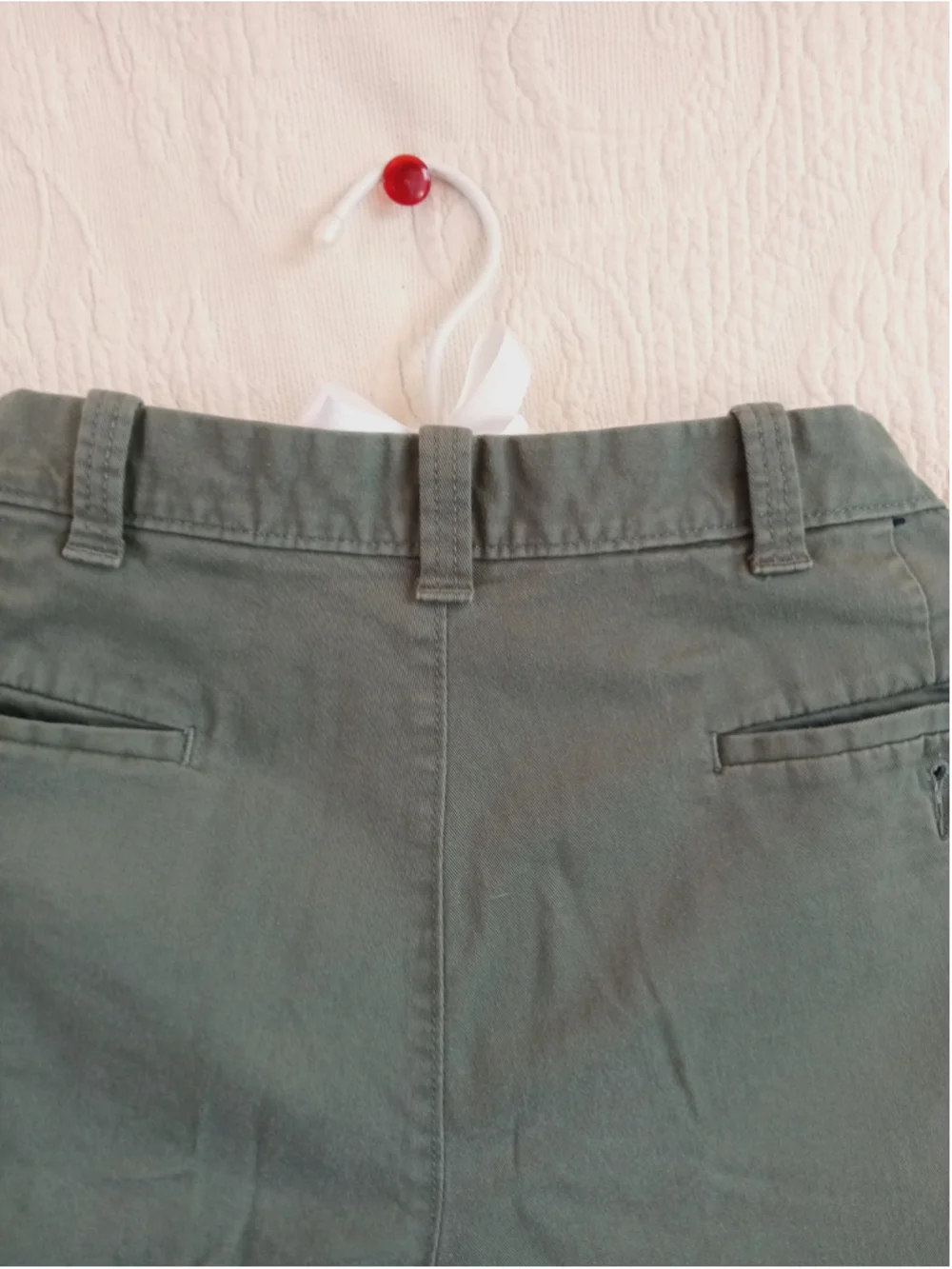 J.crew Flat Front Chino Shorts laurel Green 34 waist 9in Inseam gender neutral